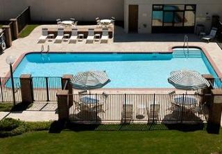 Courtyard By Marriott Airport Hotel 3*