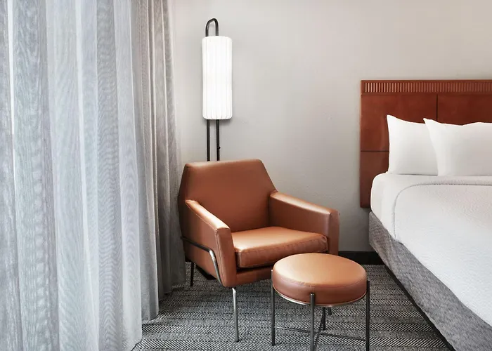 Courtyard By Marriott Memphis Airport